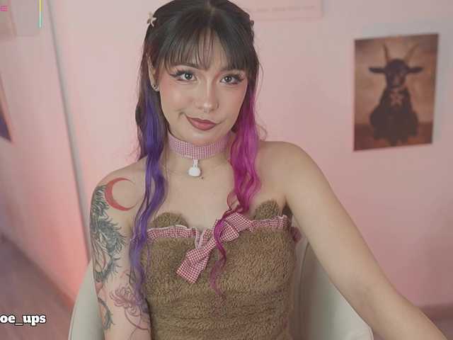 ChloeEvans live cam on BongaCams