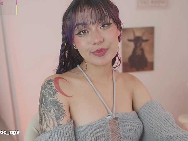 ChloeEvans live cam on BongaCams