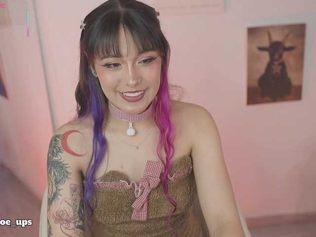 ChloeEvans live cam on BongaCams