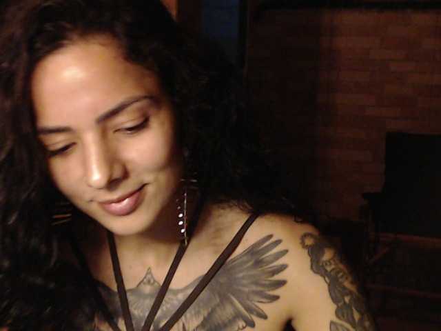 LatinTupi live cam on BongaCams