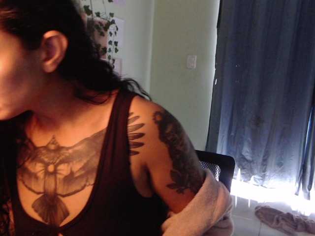 LatinTupi live webcam show