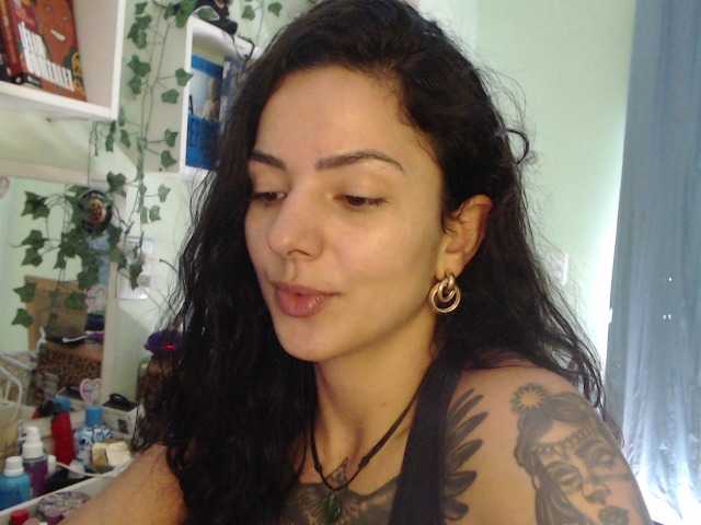 LatinTupi live webcam show