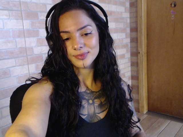 LatinTupi live cam on BongaCams