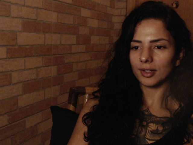 LatinTupi, en vivo ahora en BongaCams