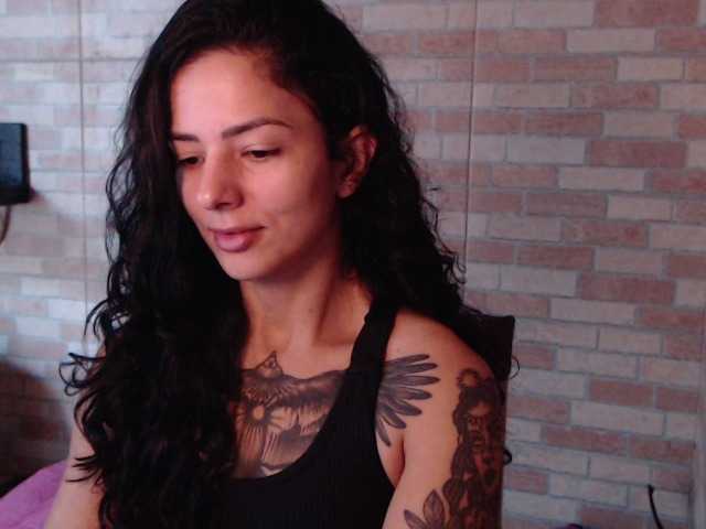 LatinTupi live cam on BongaCams