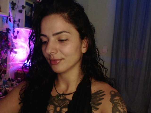 LatinTupi live webcam show