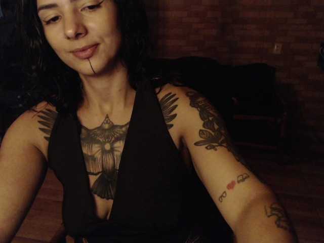 LatinTupi live cam on BongaCams