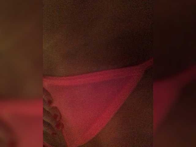 DiVona live cam on BongaCams