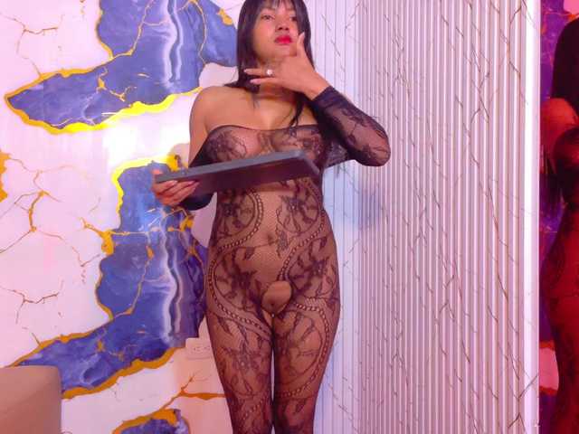 Lexy-tay live webcam show