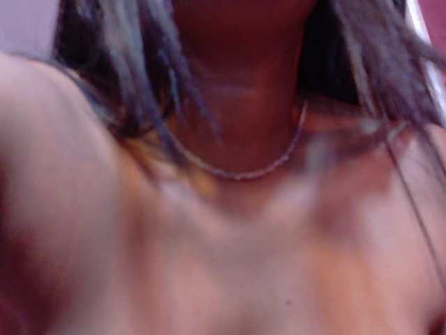 Lexy-tay live webcam show