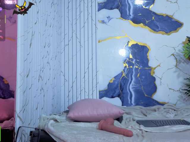 Lexy-tay live cam preview