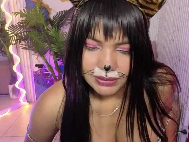 Lexy-tay live cam on BongaCams