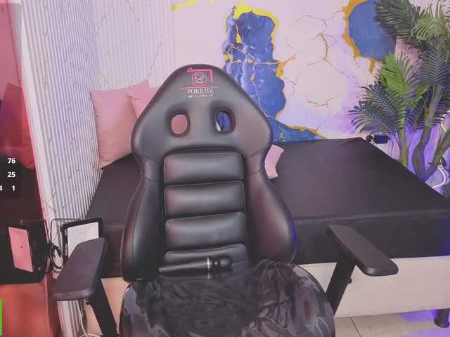 Lexy-tay live cam preview