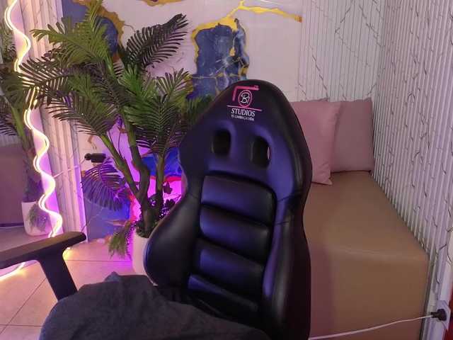 Lexy-tay live cam on BongaCams