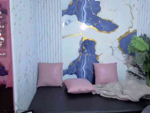 Lexy-tay webcam