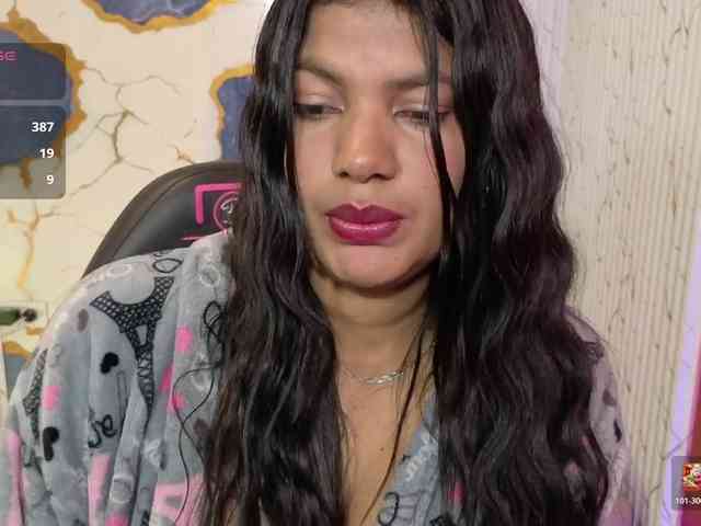 Lexy-tay webcam
