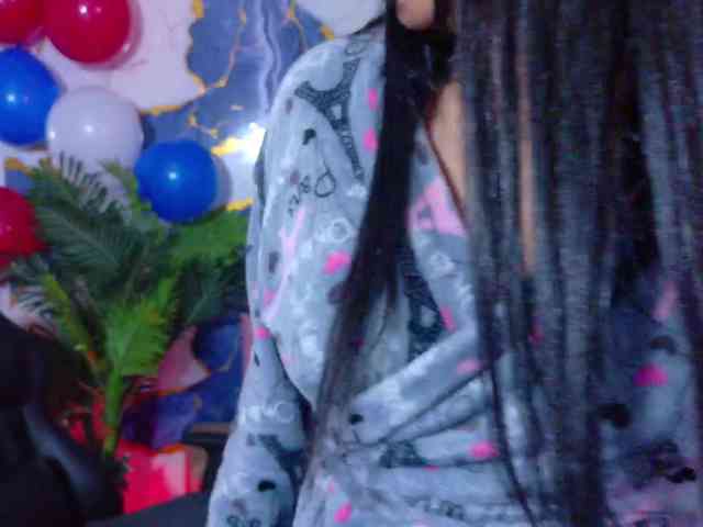 Lexy-tay webcam
