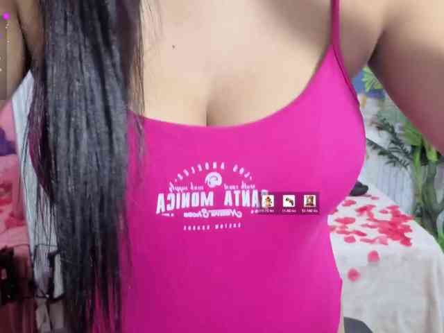 Lexy-tay webcam