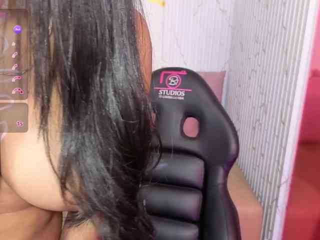 Lexy-tay webcam