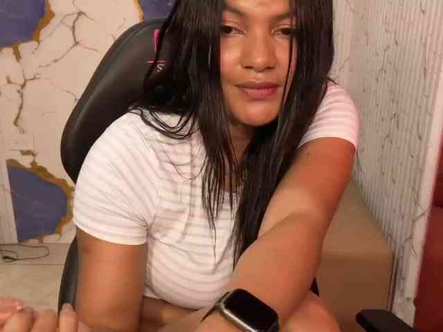Lexy-tay webcam