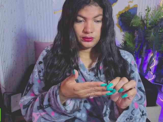 Lexy-tay webcam