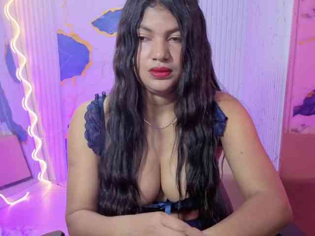 Lexy-tay webcam