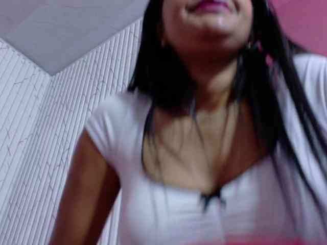 Lexy-tay webcam