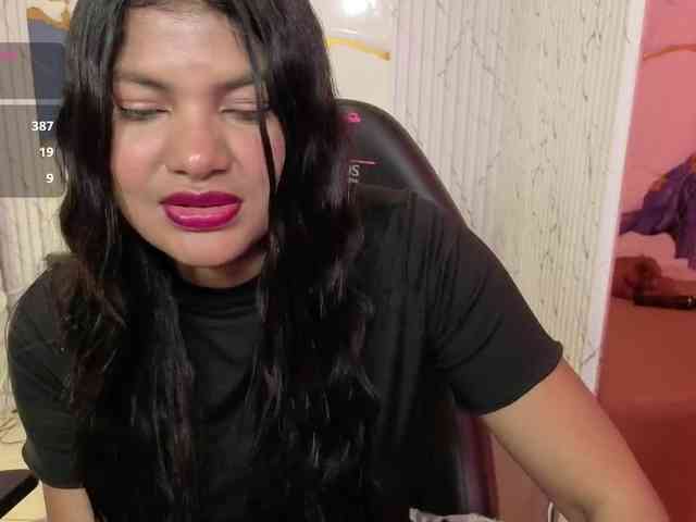 Lexy-tay webcam