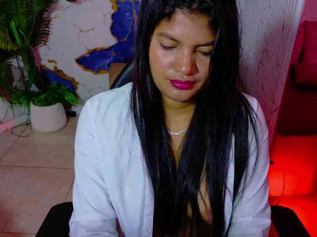 Lexy-tay webcam
