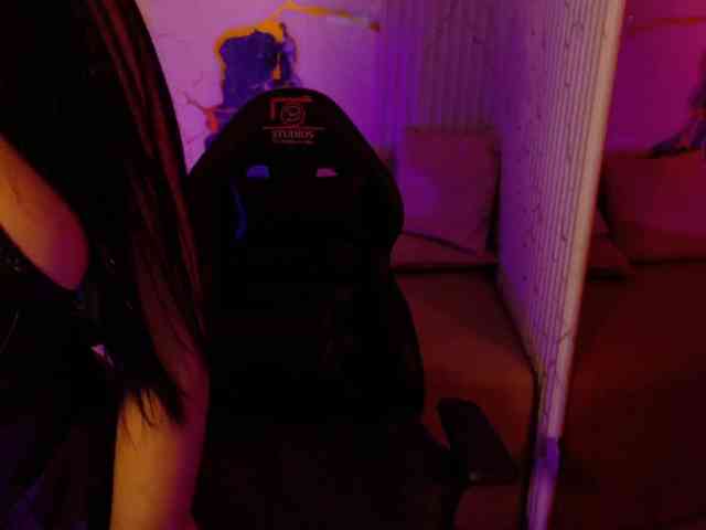 Lexy-tay webcam