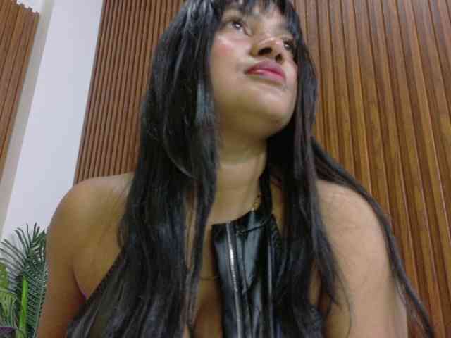 Lexy-tay webcam