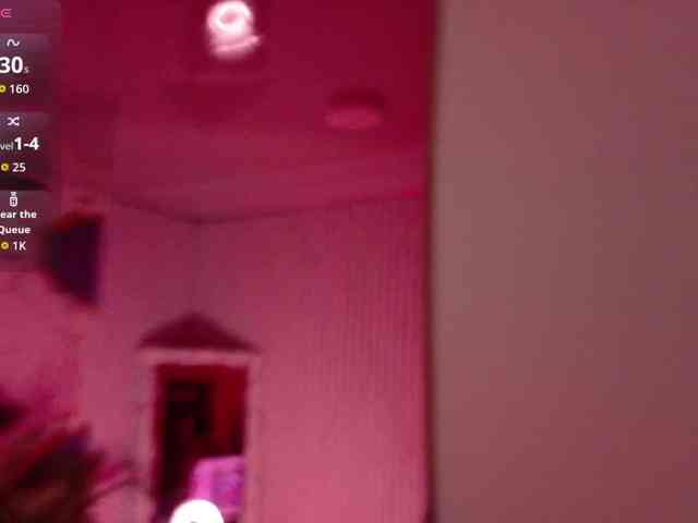 Lexy-tay webcam