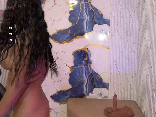 Lexy-tay webcam