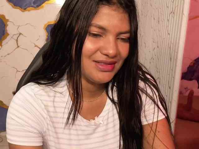 Lexy-tay webcam