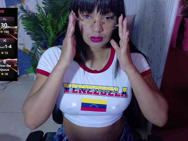 Lexy-tay webcam