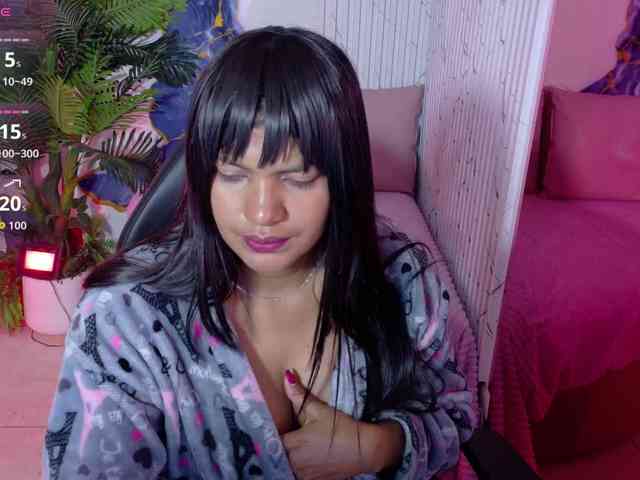 Lexy-tay webcam