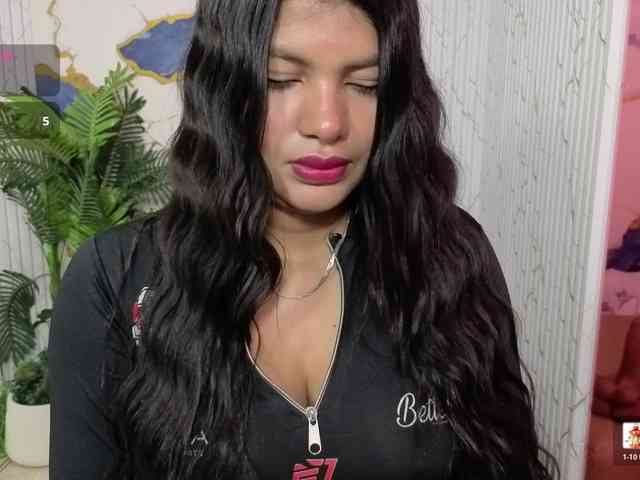 Lexy-tay webcam
