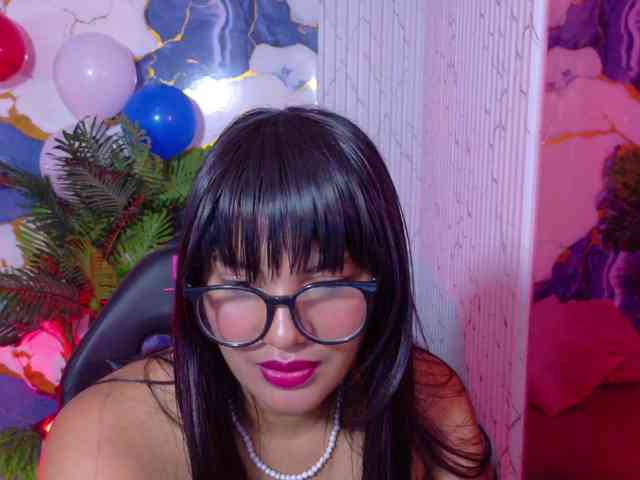 Lexy-tay webcam