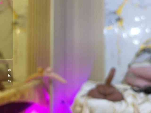 Lexy-tay webcam