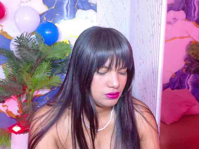 Lexy-tay webcam