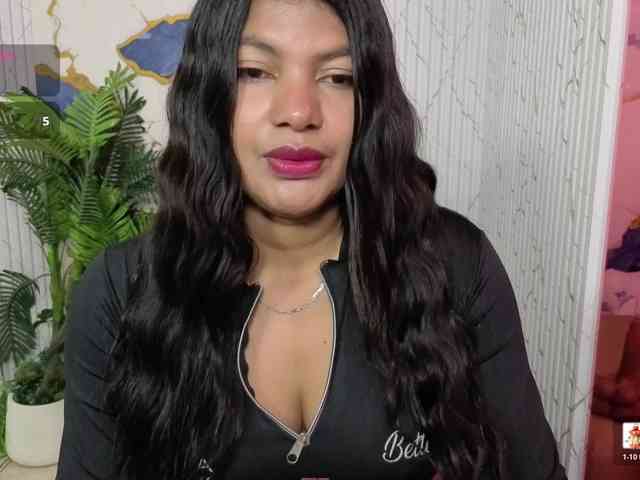 Lexy-tay webcam