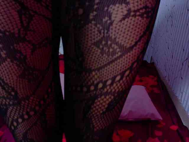 Lexy-tay webcam