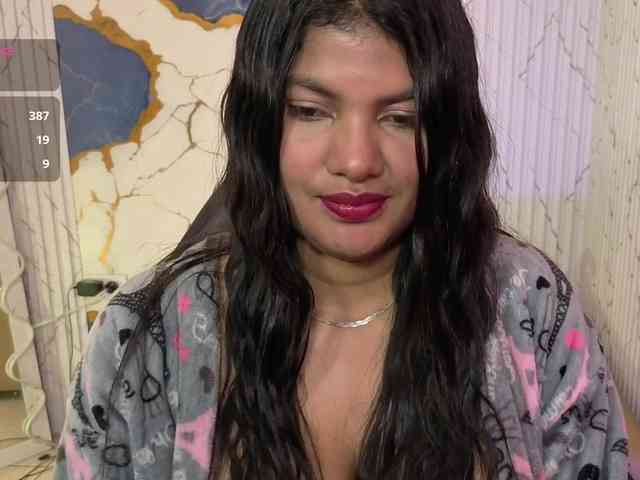 Lexy-tay webcam