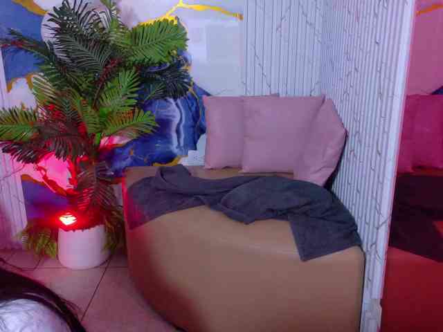 Lexy-tay webcam