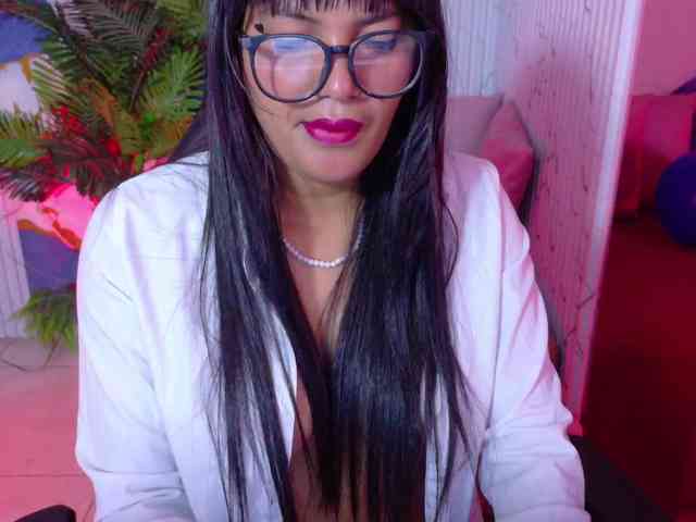 Lexy-tay webcam