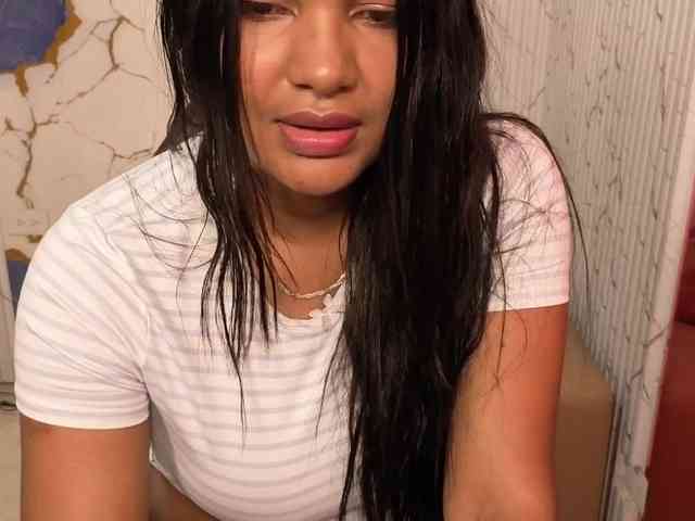 Lexy-tay webcam