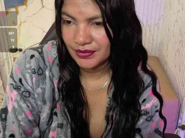 Lexy-tay webcam
