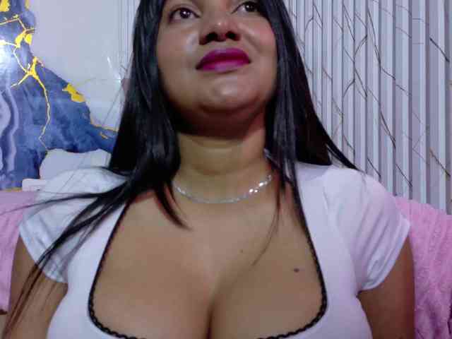 Lexy-tay webcam
