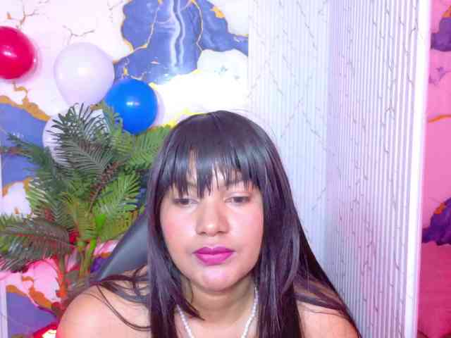 Lexy-tay webcam
