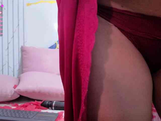 Lexy-tay webcam